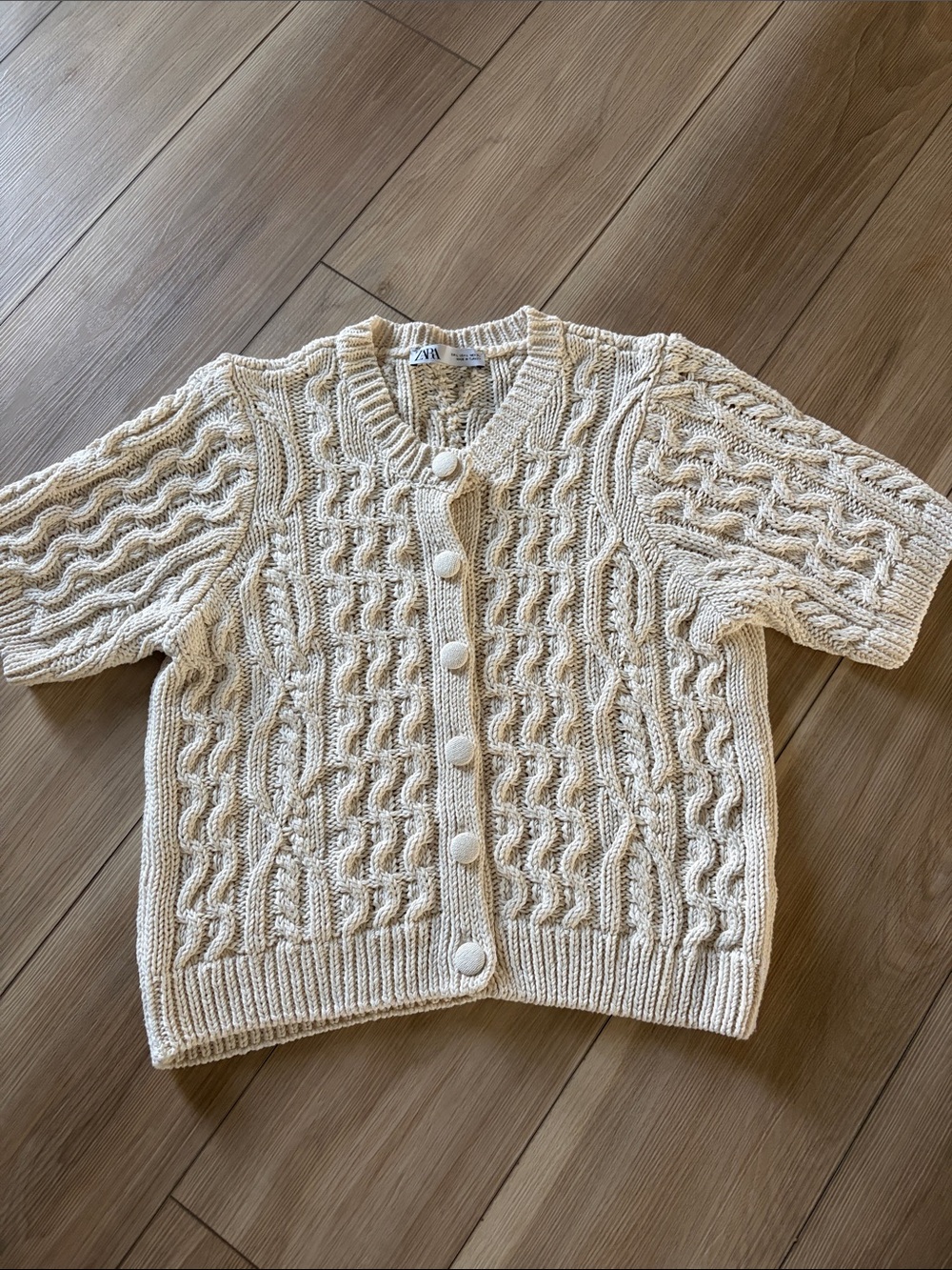 Zara Cream Cable Knit Short-Sleeve Cardigan